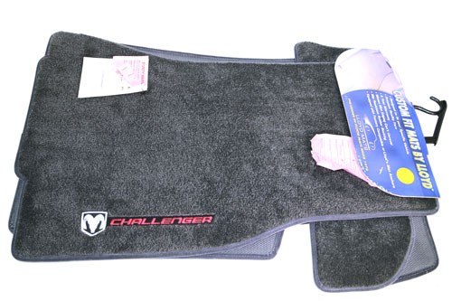 Lloyds Floor Mats Dark Grey with Red Challenger Logo (2008-11) UM-CHL4-DKGR-RC